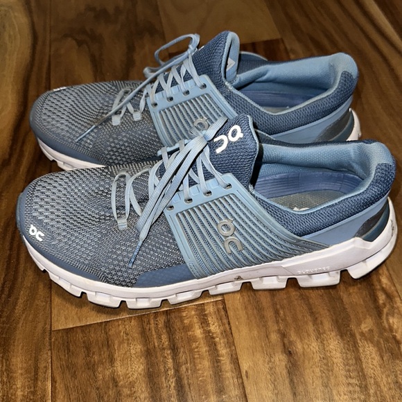 On Cloud Cloudswift running shoes - Picture 3 of 6